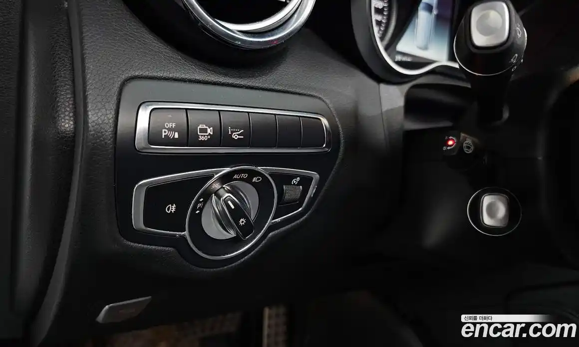 Mercedes-Benz GLC-Class 2017 2.1 гидро, фото 23 Mercedes-Benz GLC-Class 2017 2.1 гидро, фото 23