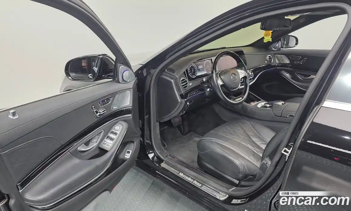 Mercedes-Benz S-Class 2015 4.7 гидро, фото 11 Mercedes-Benz S-Class 2015 4.7 гидро, фото 11