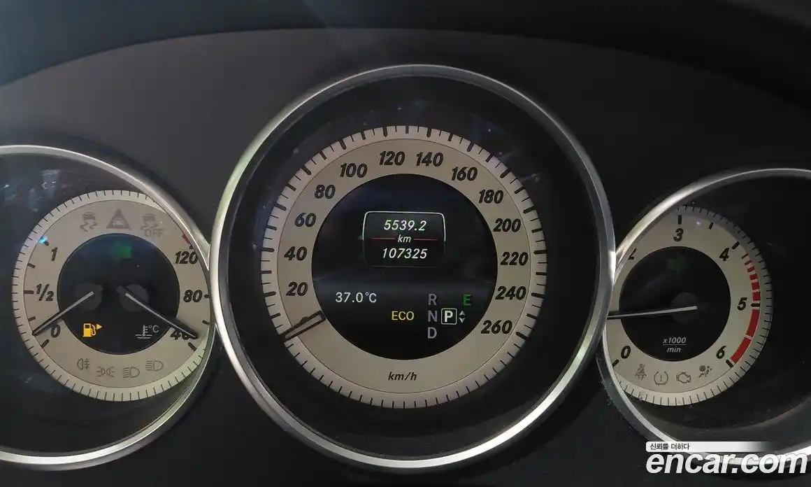 Mercedes-Benz CLS-Class 2016 2.0 гидро, фото 3 Mercedes-Benz CLS-Class 2016 2.0 гидро, фото 3