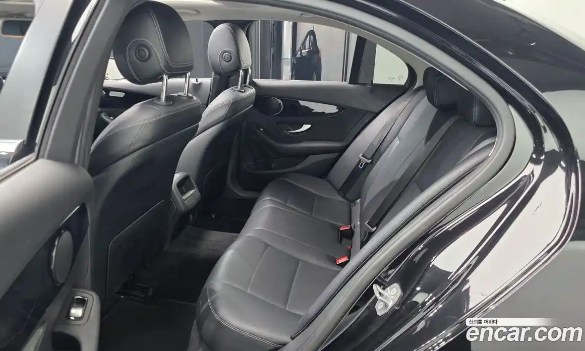 Mercedes-Benz C-Class 2017 2.0 гидро, фото 17