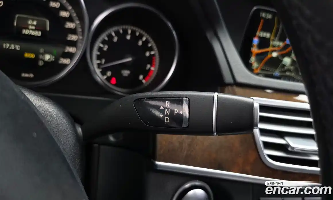 Mercedes-Benz E-Class 2014 3.5 автомат (гидро), фото 9