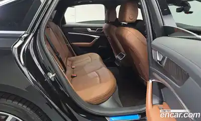 Audi A6 2023 2.0 автомат (гидро), миниатюра 11