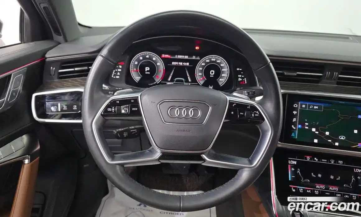 Audi A6 2023 2.0 автомат (гидро), фото 14