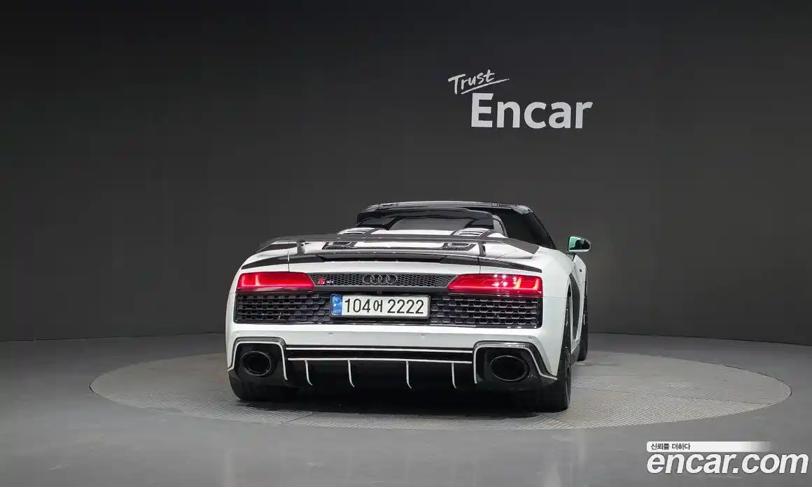 Audi R8 2019 5.2 автомат (гидро), фото 4