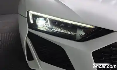Audi R8 2019 5.2 автомат (гидро), миниатюра 8