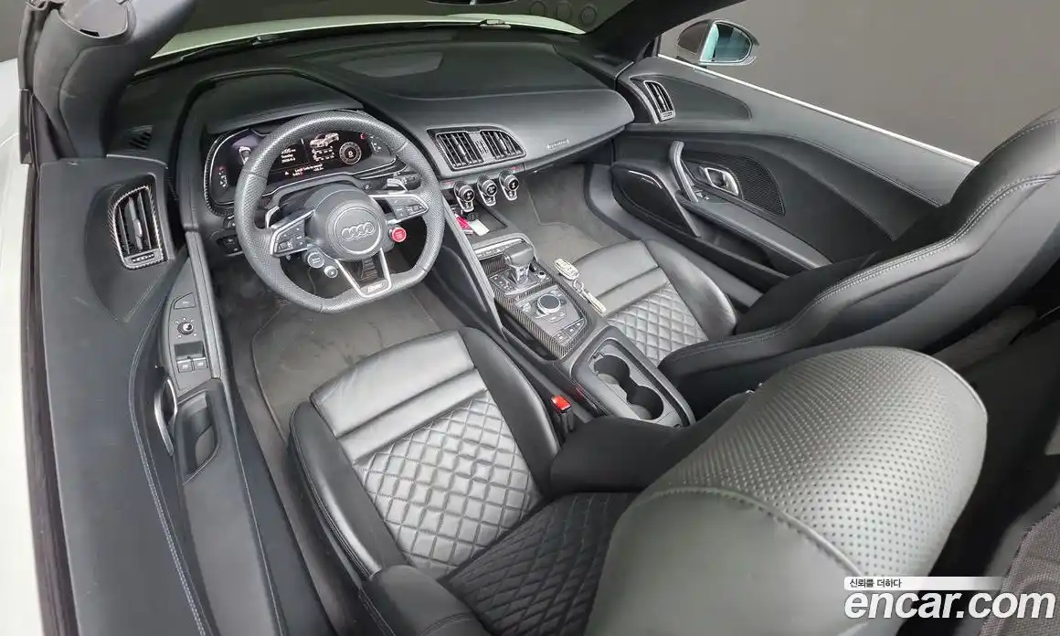 Audi R8 2019 5.2 автомат (гидро), фото 10