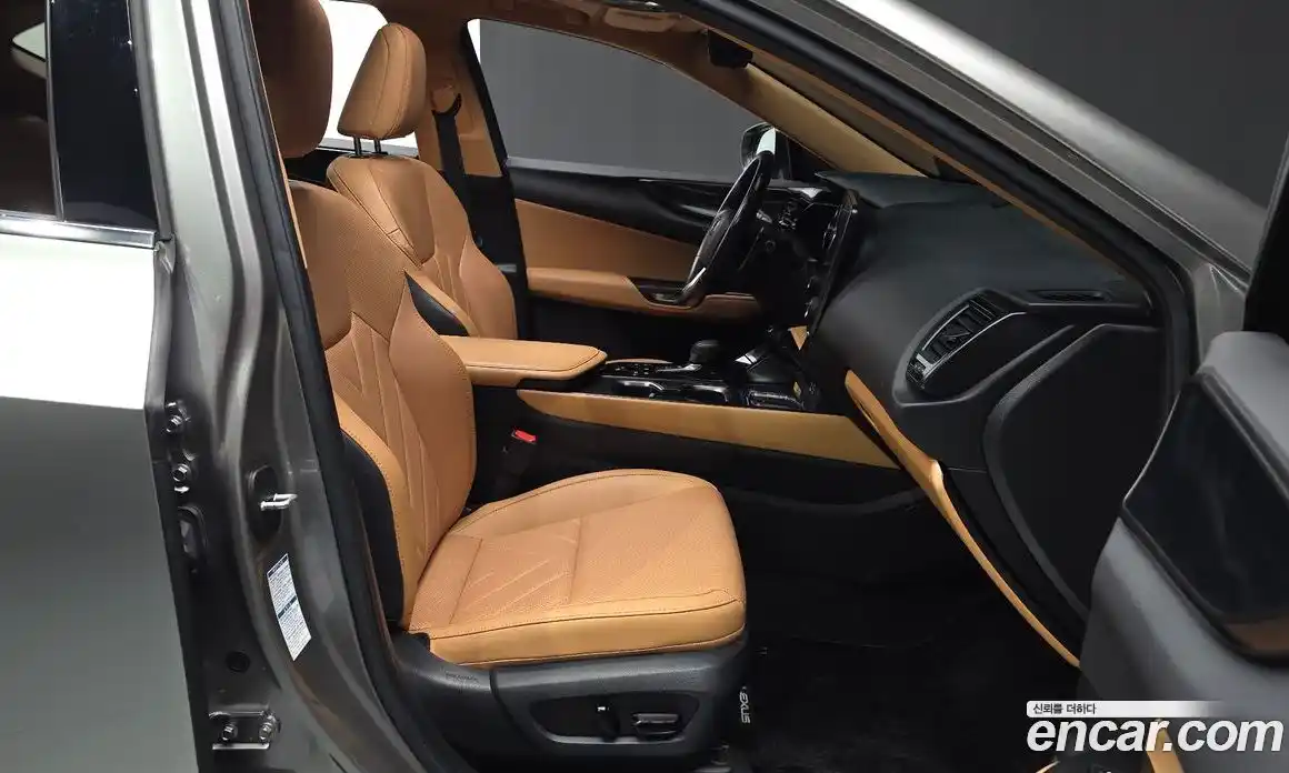 Lexus NX 2023 2.5 автомат (гидро), фото 11