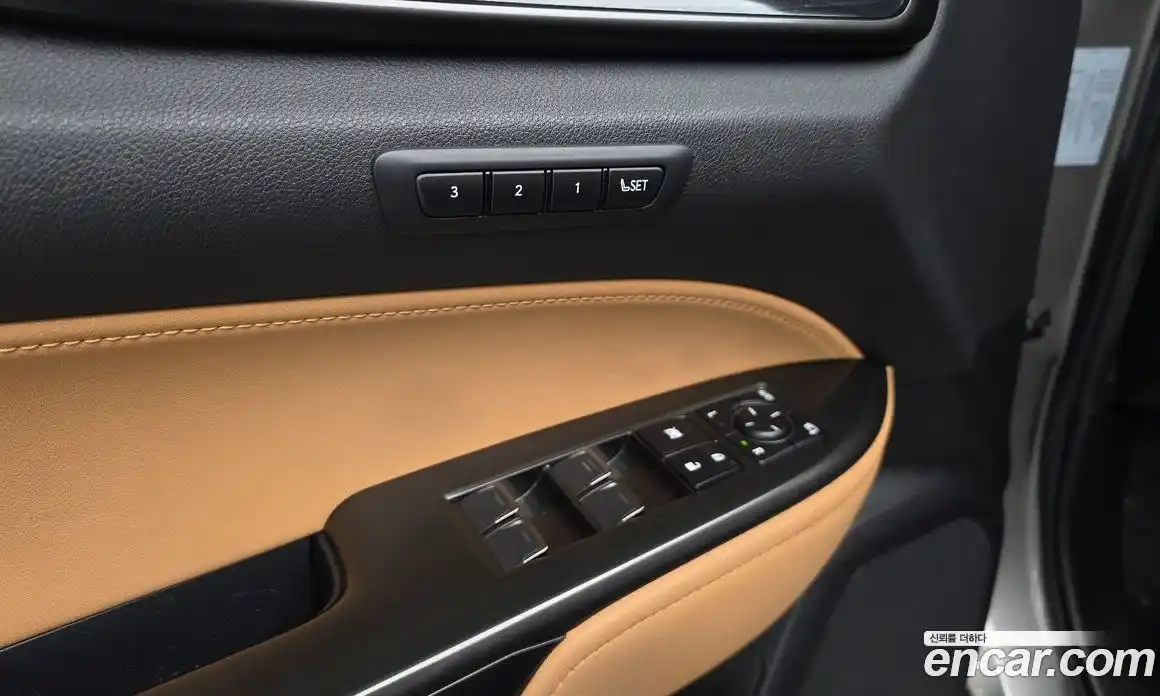 Lexus NX 2023 2.5 автомат (гидро), фото 17