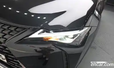 Lexus UX 2021 2.0 автомат (гидро), миниатюра 8 Lexus UX 2021 2.0 автомат (гидро), миниатюра 8