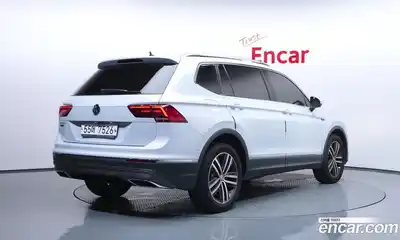Volkswagen Tiguan 2018 2.0 автомат (гидро), миниатюра 2