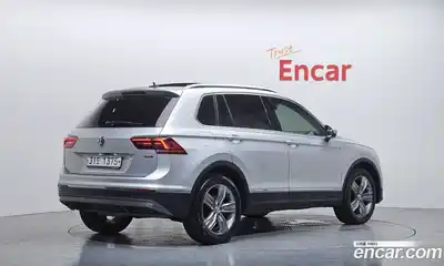 Volkswagen Tiguan 2018 2.0 автомат (гидро), миниатюра 2
