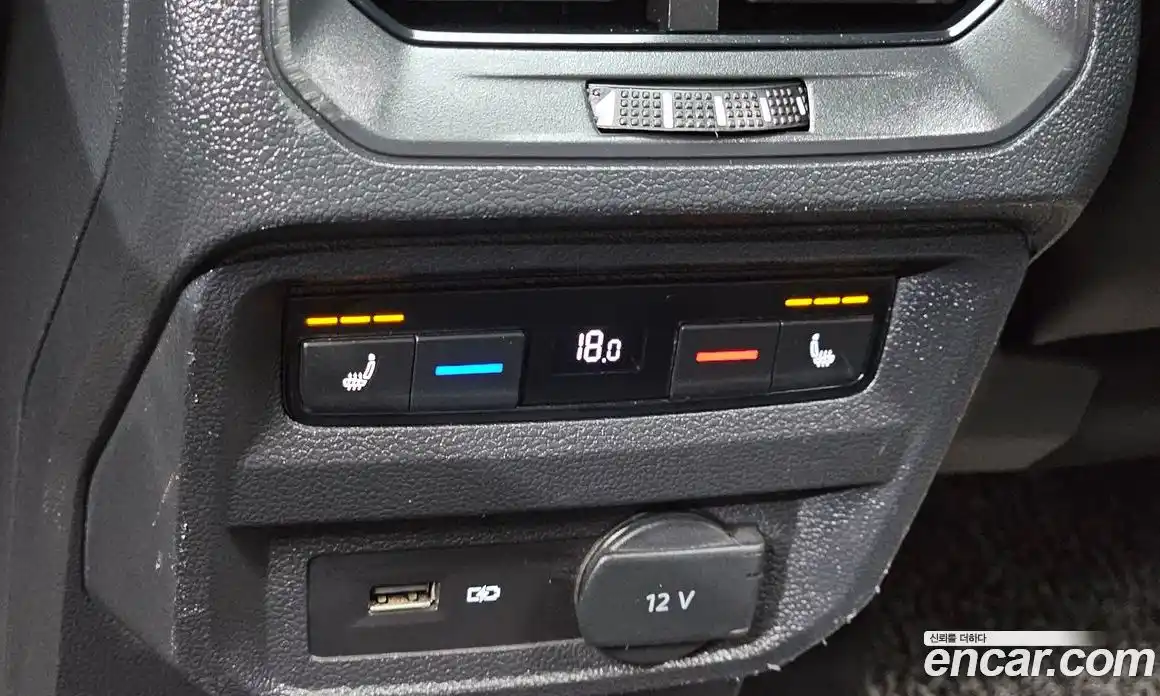 Volkswagen Tiguan 2018 2.0 автомат (гидро), фото 24