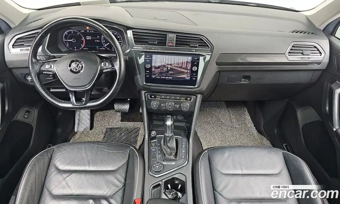 Volkswagen Tiguan 2018 2.0 автомат (гидро), фото 10