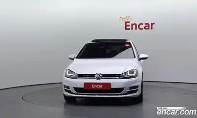 Volkswagen Golf 2015 2.0 автомат (гидро), миниатюра 3