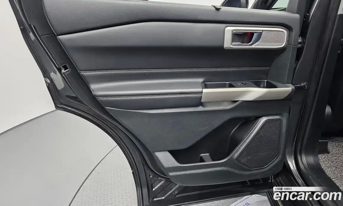 Ford Explorer 2020 2.3 автомат (гидро), фото 14