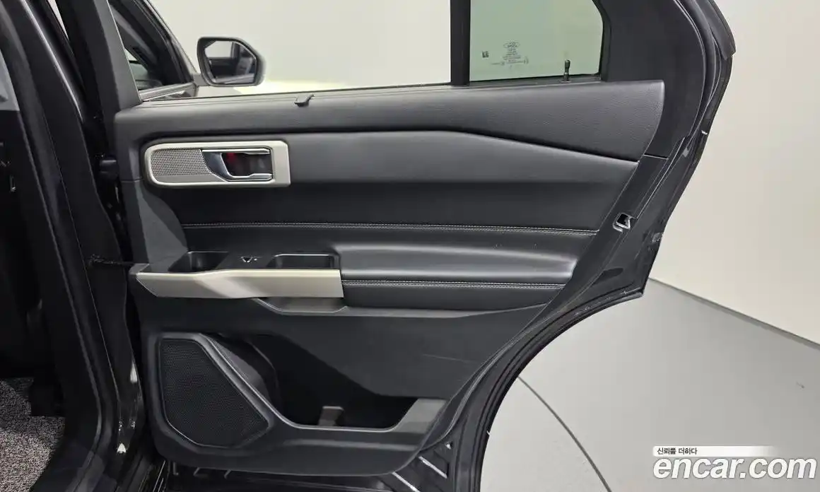 Ford Explorer 2020 2.3 автомат (гидро), фото 15