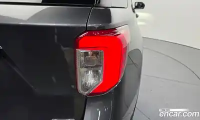 Ford Explorer 2020 2.3 автомат (гидро), миниатюра 9
