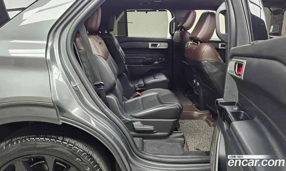 Ford Explorer 2021 3.0 автомат (гидро), фото 17