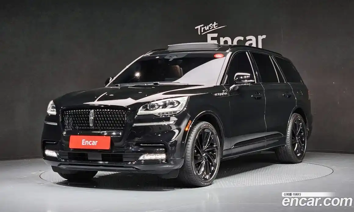 Lincoln Aviator 2023 3.0 автомат (гидро), фото 1 Lincoln Aviator 2023 3.0 автомат (гидро), фото 1