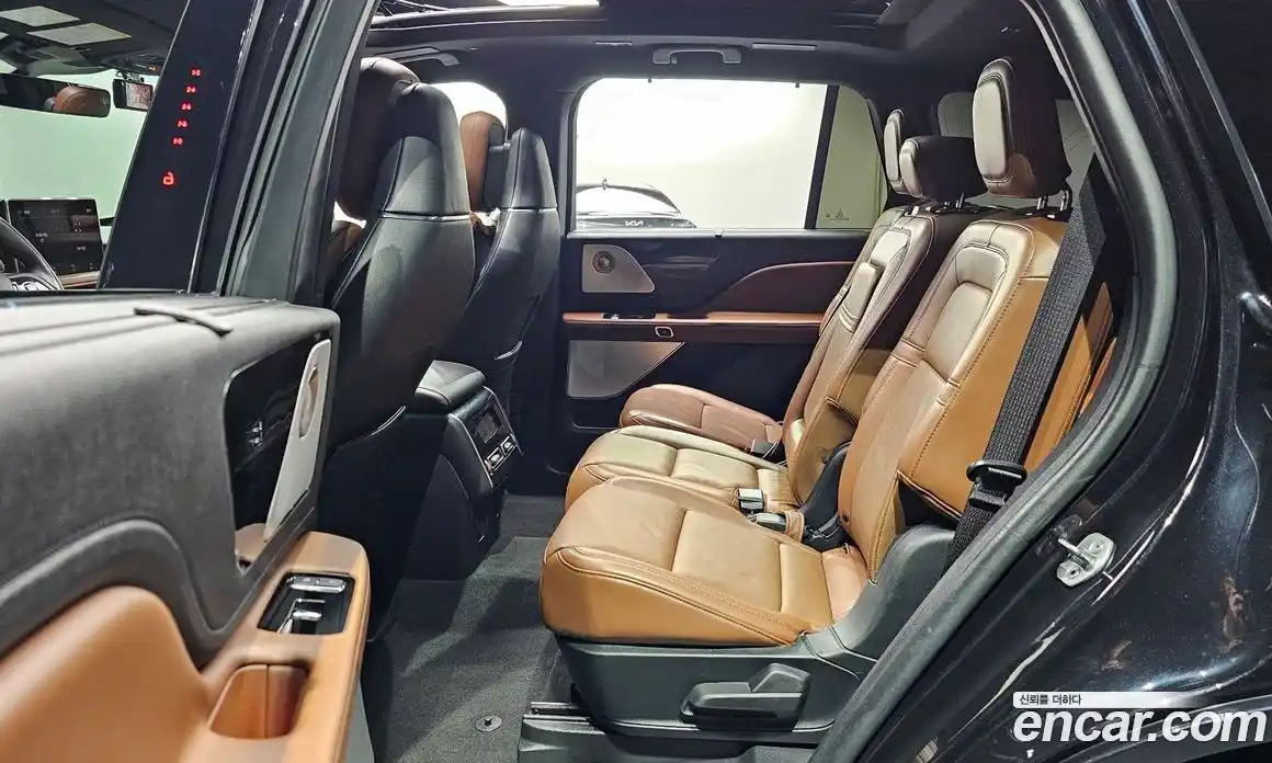 Lincoln Aviator 2023 3.0 автомат (гидро), фото 11 Lincoln Aviator 2023 3.0 автомат (гидро), фото 11