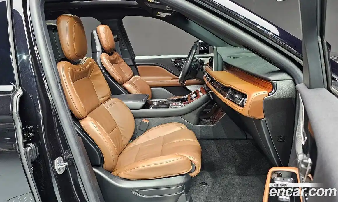 Lincoln Aviator 2023 3.0 автомат (гидро), фото 12 Lincoln Aviator 2023 3.0 автомат (гидро), фото 12