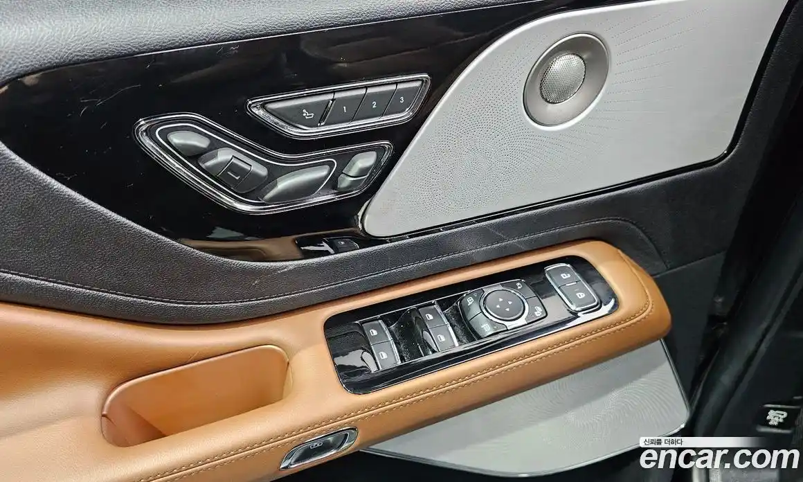Lincoln Aviator 2023 3.0 автомат (гидро), фото 20 Lincoln Aviator 2023 3.0 автомат (гидро), фото 20