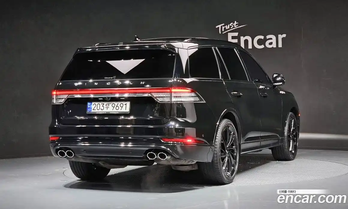 Lincoln Aviator 2023 3.0 автомат (гидро), фото 2 Lincoln Aviator 2023 3.0 автомат (гидро), фото 2