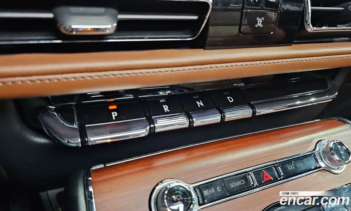 Lincoln Aviator 2023 3.0 автомат (гидро), фото 9 Lincoln Aviator 2023 3.0 автомат (гидро), фото 9