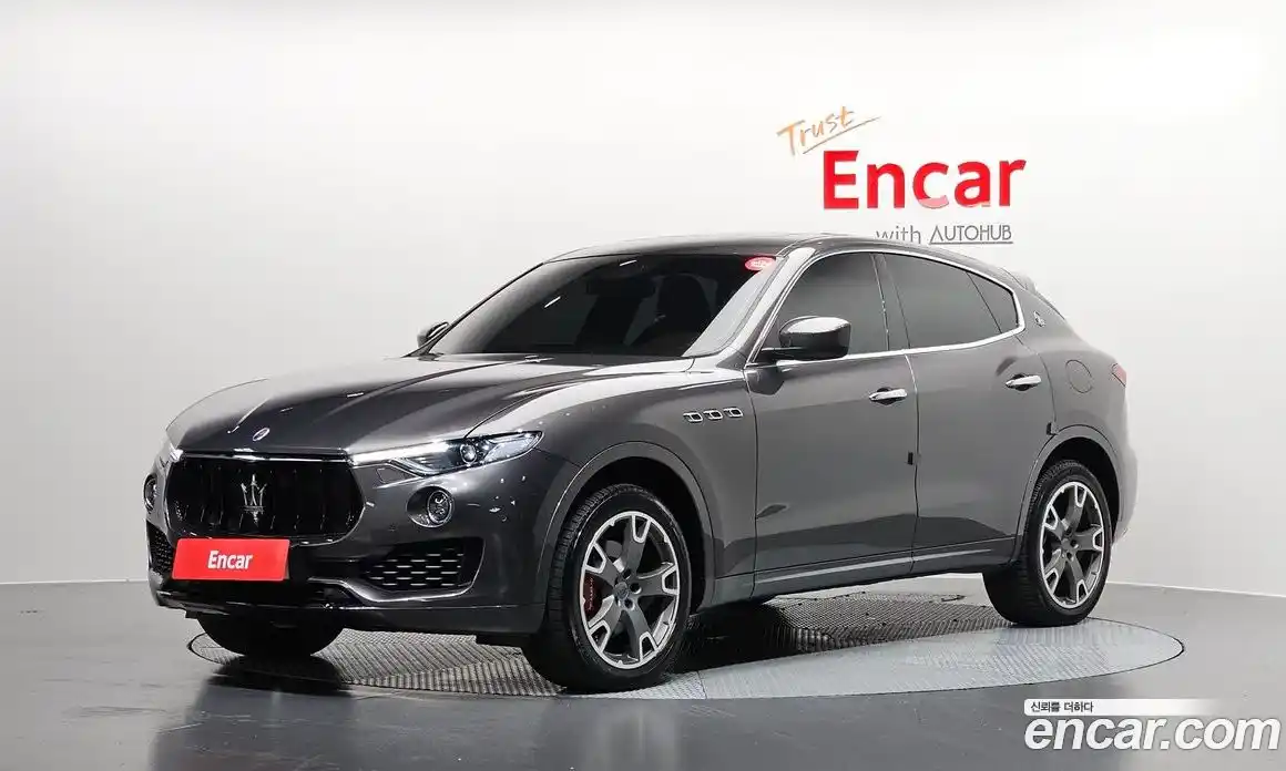 Maserati Levante 2018 3.0 автомат (гидро), фото 1 Maserati Levante 2018 3.0 автомат (гидро), фото 1