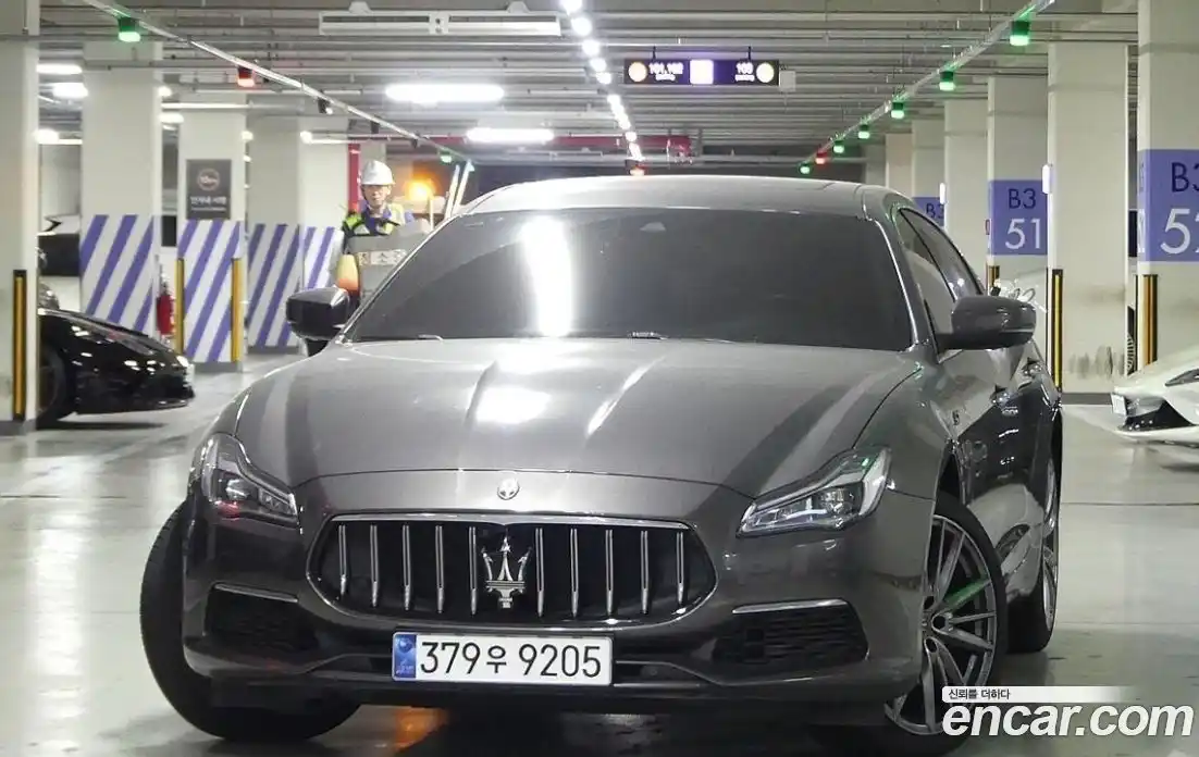 Maserati Quattroporte 2022 3.0 автомат (гидро), фото 1 Maserati Quattroporte 2022 3.0 автомат (гидро), фото 1
