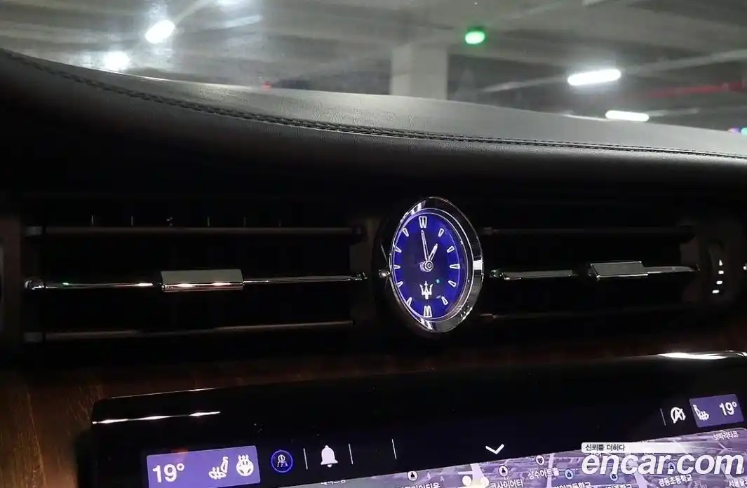 Maserati Quattroporte 2022 3.0 автомат (гидро), фото 14 Maserati Quattroporte 2022 3.0 автомат (гидро), фото 14
