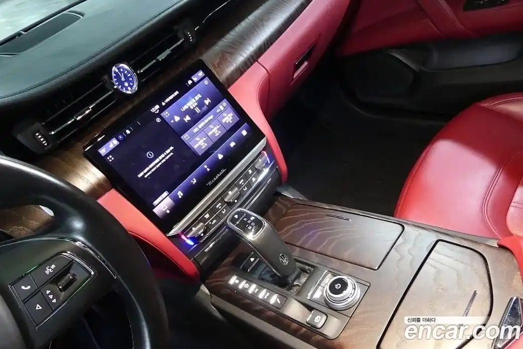 Maserati Quattroporte 2022 3.0 автомат (гидро), фото 6 Maserati Quattroporte 2022 3.0 автомат (гидро), фото 6