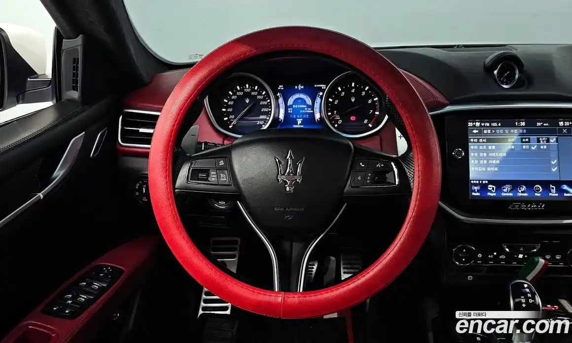 Maserati Ghibli 2014 3.0 автомат (гидро), фото 13 Maserati Ghibli 2014 3.0 автомат (гидро), фото 13