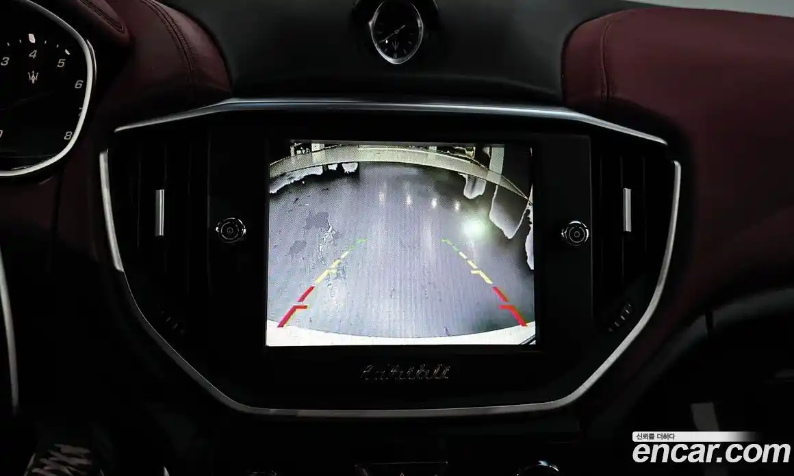 Maserati Ghibli 2014 3.0 автомат (гидро), фото 15 Maserati Ghibli 2014 3.0 автомат (гидро), фото 15
