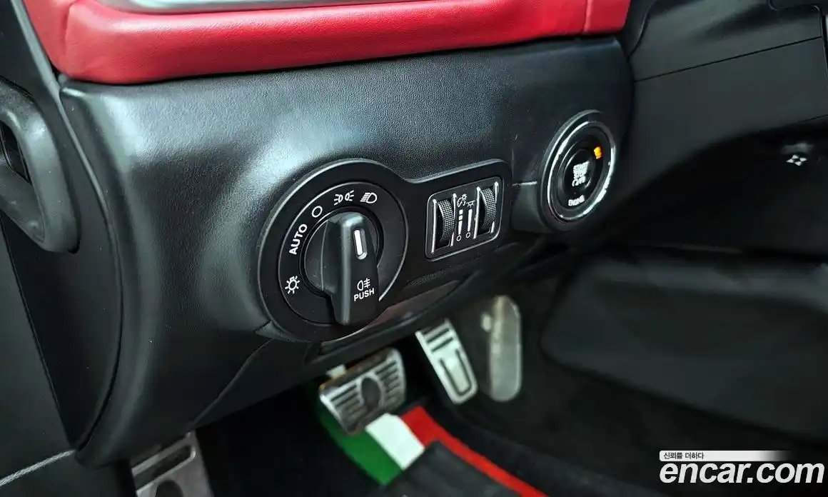Maserati Ghibli 2014 3.0 автомат (гидро), фото 19 Maserati Ghibli 2014 3.0 автомат (гидро), фото 19