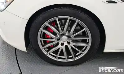 Maserati Ghibli 2014 3.0 автомат (гидро), миниатюра 5 Maserati Ghibli 2014 3.0 автомат (гидро), миниатюра 5