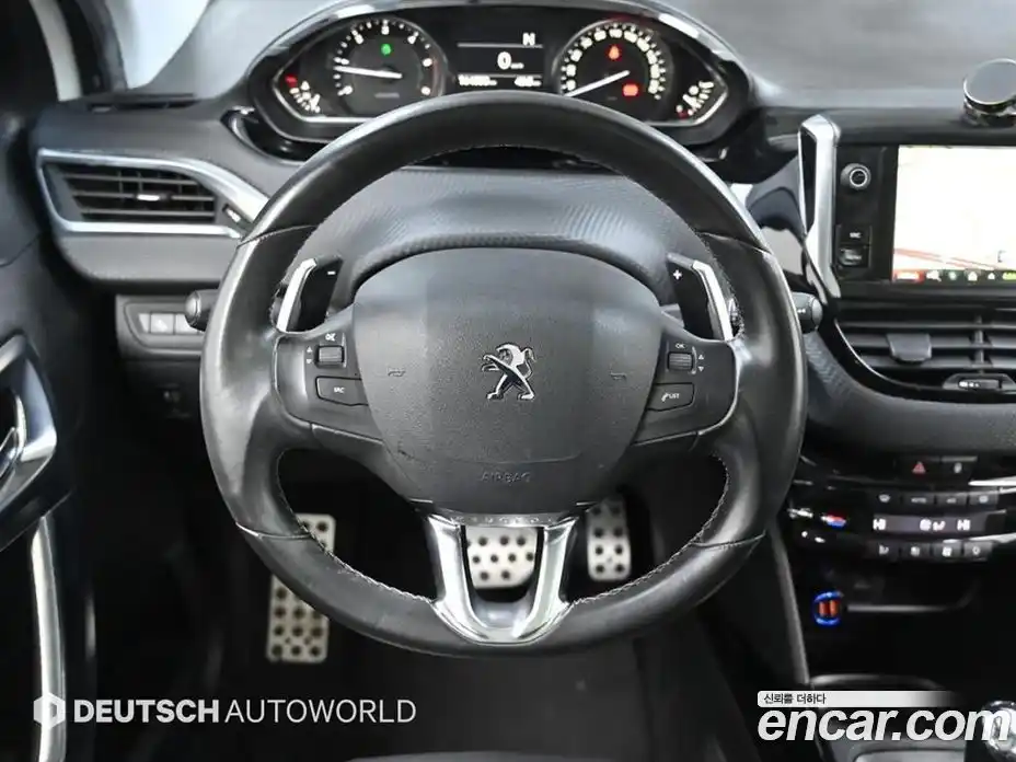 Peugeot 2008 2015 1.6 автомат (гидро), фото 11