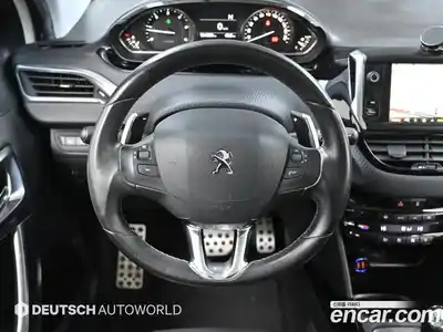 Peugeot 2008 2015 1.6 автомат (гидро), миниатюра 11