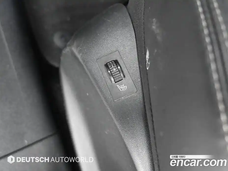 Peugeot 2008 2015 1.6 автомат (гидро), фото 15