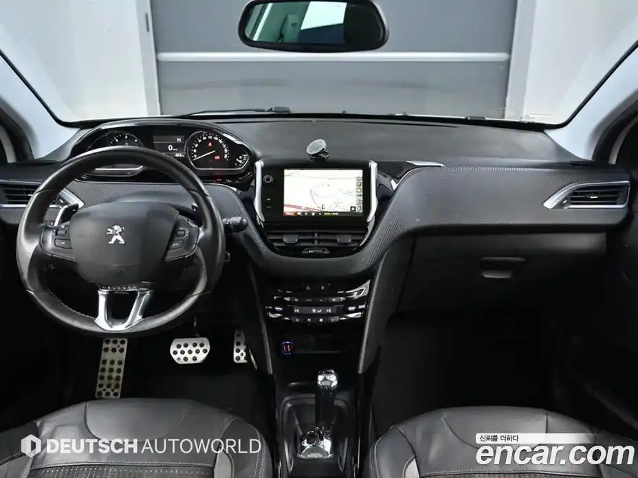 Peugeot 2008 2015 1.6 автомат (гидро), фото 5
