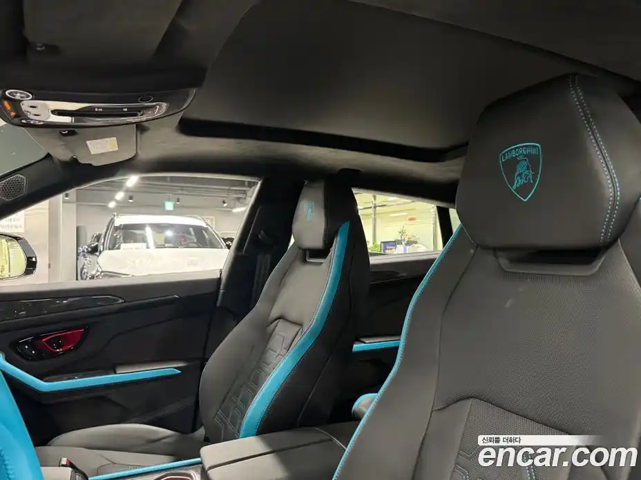 Lamborghini Urus 2025 4.0 автомат (гидро), фото 14 Lamborghini Urus 2025 4.0 автомат (гидро), фото 14