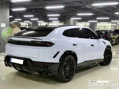 Lamborghini Urus 2025 4.0 автомат (гидро), миниатюра 3 Lamborghini Urus 2025 4.0 автомат (гидро), миниатюра 3