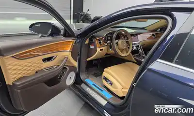 Bentley Flying Spur 2022 4.0 автомат (гидро), миниатюра 10 Bentley Flying Spur 2022 4.0 автомат (гидро), миниатюра 10