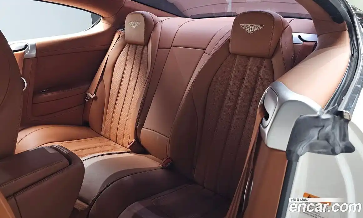 Bentley Continental 2013 4.0 автомат (гидро), фото 12 Bentley Continental 2013 4.0 автомат (гидро), фото 12