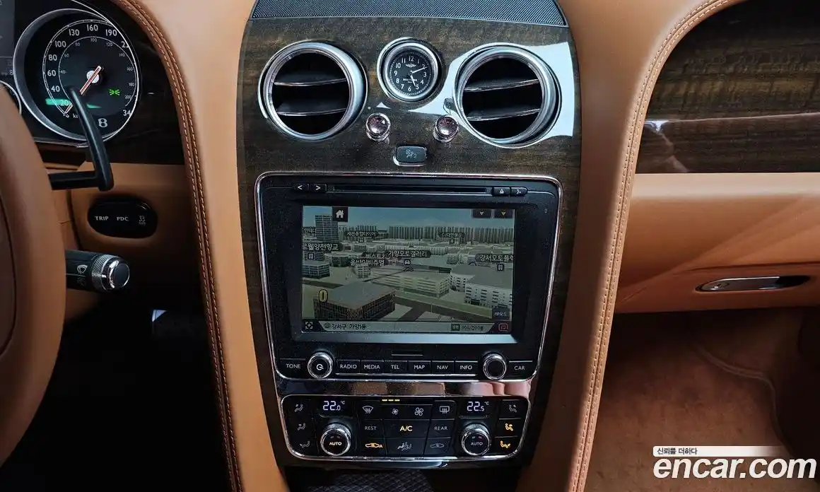 Bentley Continental 2013 4.0 автомат (гидро), фото 14 Bentley Continental 2013 4.0 автомат (гидро), фото 14