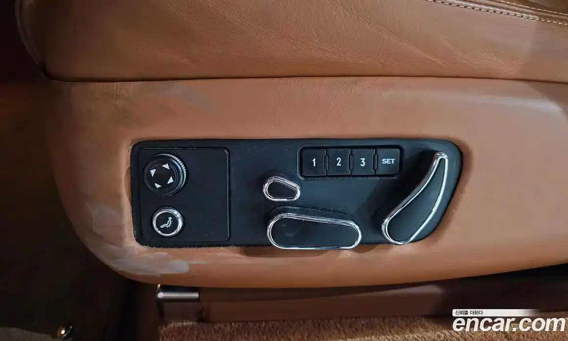 Bentley Continental 2013 4.0 автомат (гидро), фото 19 Bentley Continental 2013 4.0 автомат (гидро), фото 19