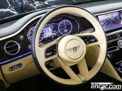 Bentley Flying Spur 2022 4.0 автомат (гидро), миниатюра 12