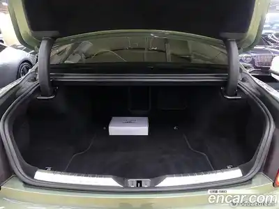 Bentley Flying Spur 2022 4.0 автомат (гидро), миниатюра 4