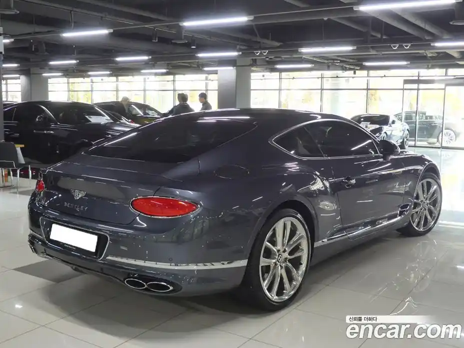 Bentley Continental 2020 4.0 автомат (гидро), фото 3 Bentley Continental 2020 4.0 автомат (гидро), фото 3