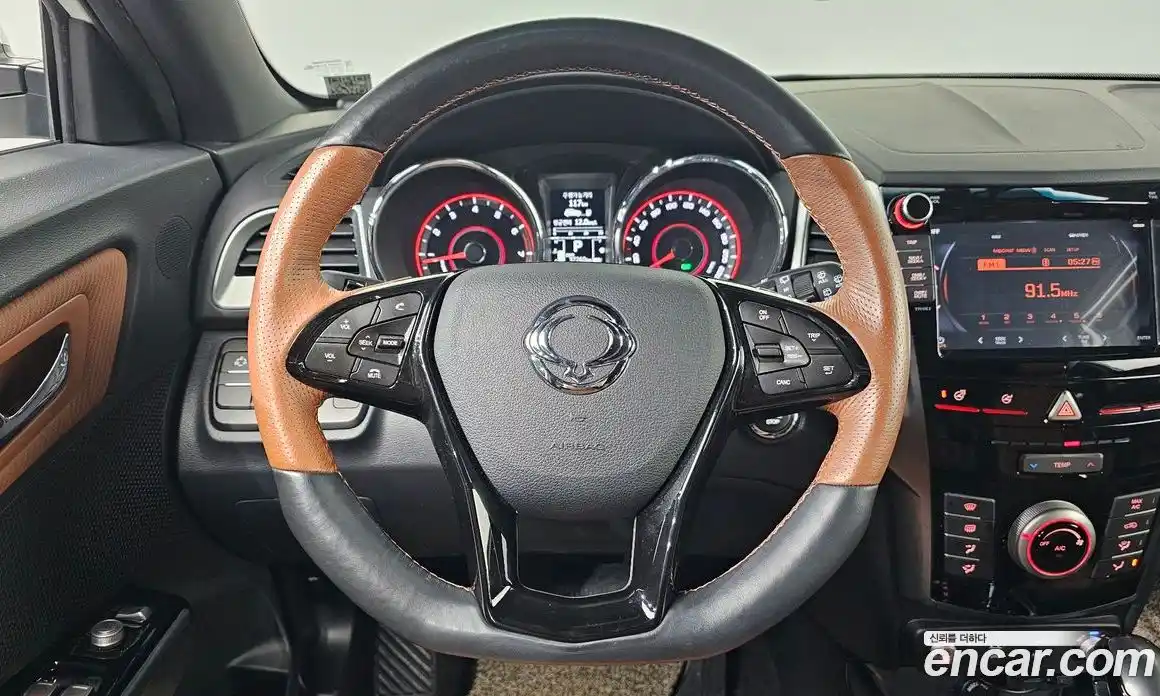 SsangYong TIBOLI 2018 1.6 автомат (гидро), фото 15
